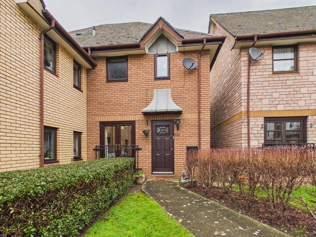 Property photo 1 of 24 Cam01530G0-Pr0383-Still024.Jpg