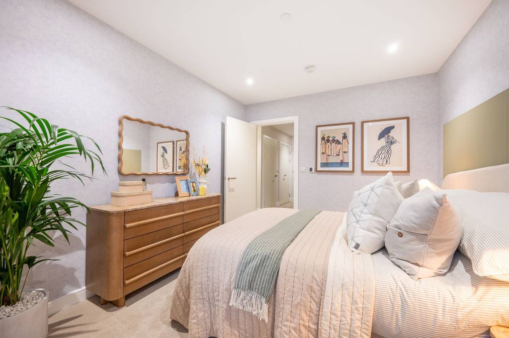 Property photo 1 of 30