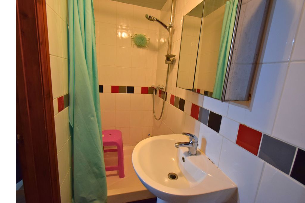 Property photo 3 of 4 Bathroom