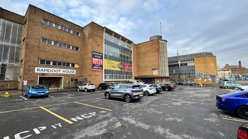 Property photo 1 of 5 Photo 4