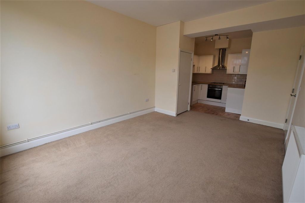 Property photo 2 of 6 Living Room