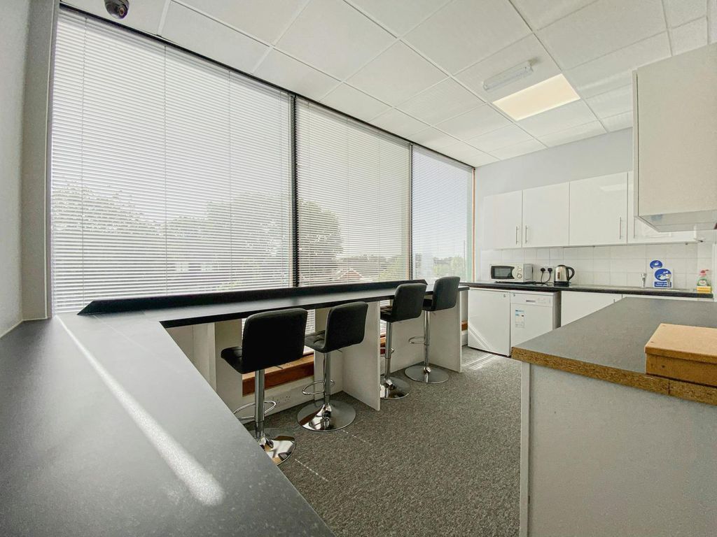 Property photo 3 of 3 Image 3