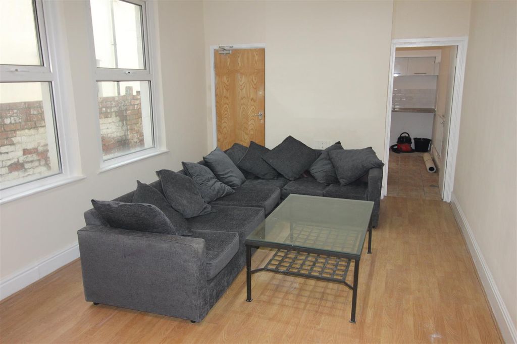 Property photo 3 of 22 Img_7842.Jpg