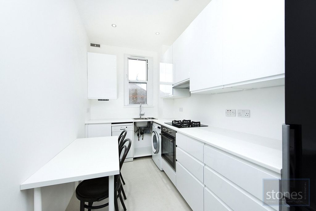 Property photo 2 of 9 Picture No. 03
