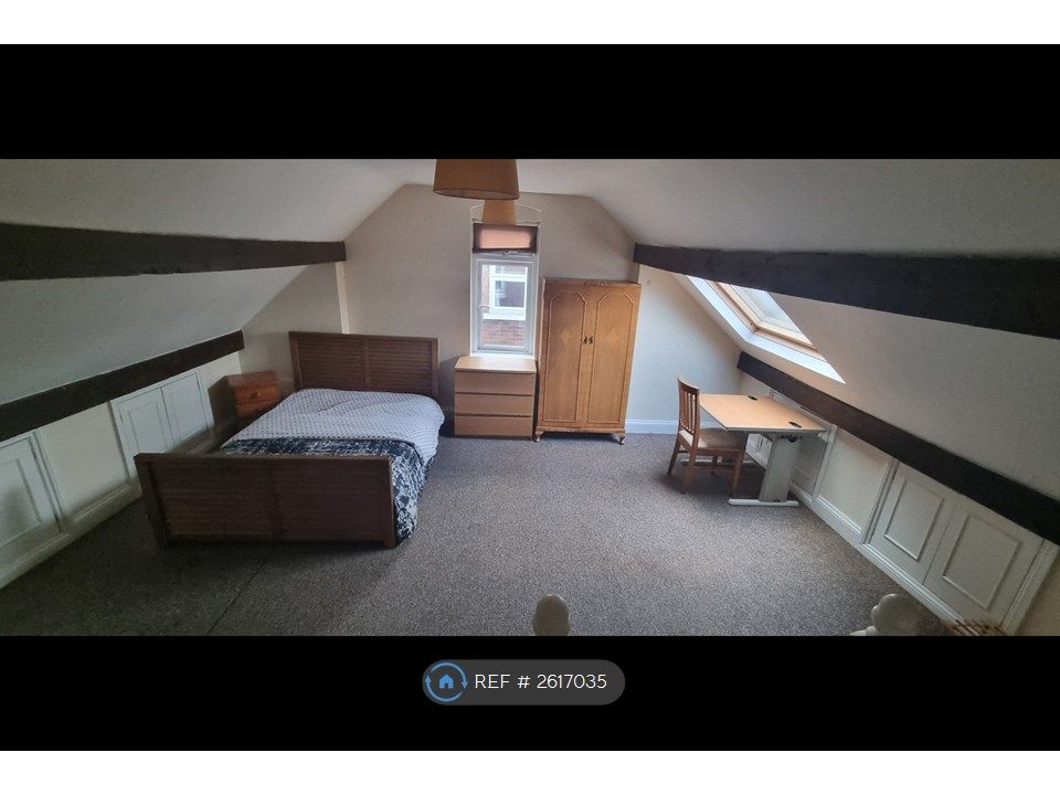 Property photo 3 of 28