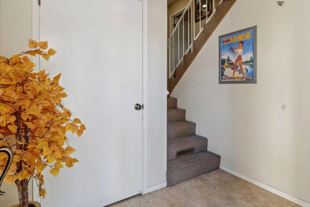 Property photo 3 of 17 <Alttext/>
