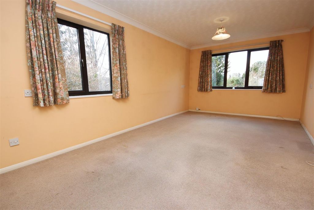 Property photo 2 of 10 Img_8598.Jpg