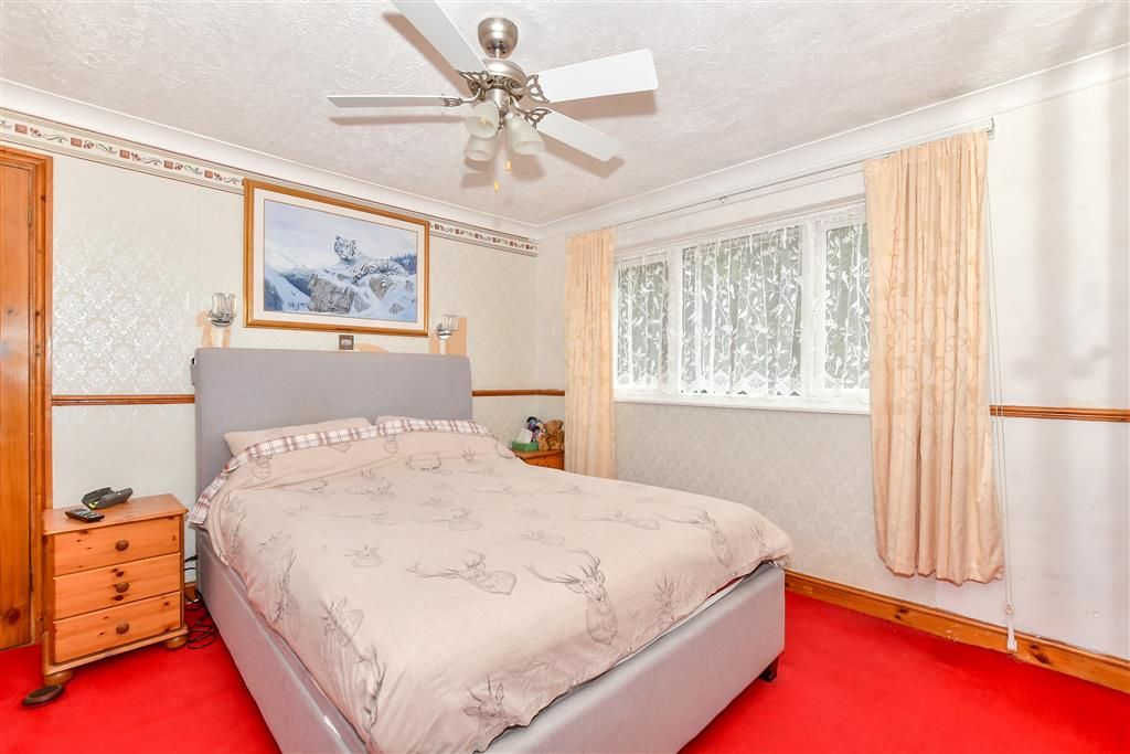 Property photo 2 of 9 Bedroom 1