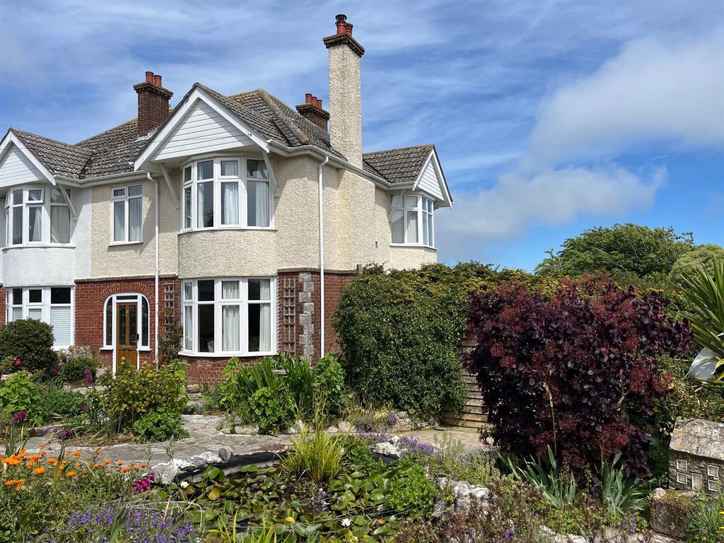 Property photo 1 of 33 4231 Windowcard.Jpg