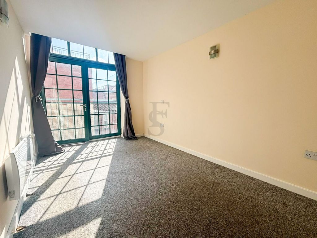 Property photo 3 of 5