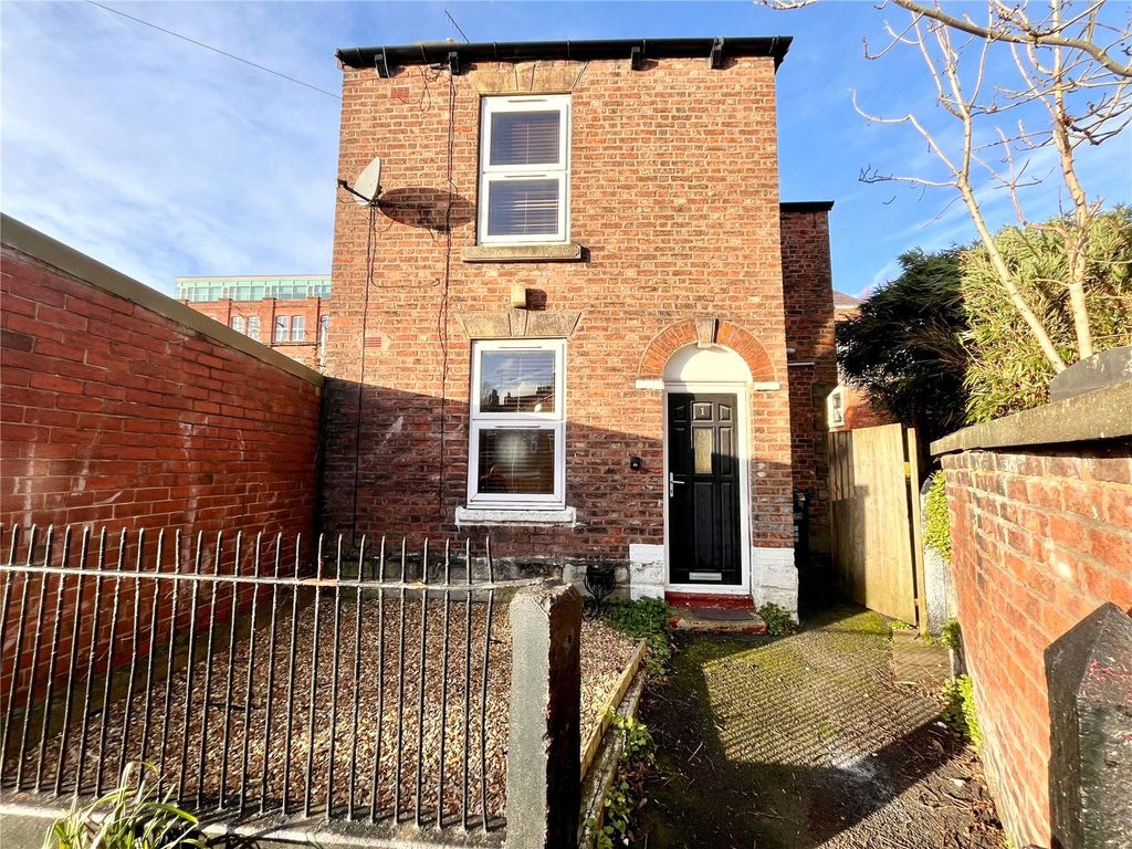 Property photo 1 of 16 Picture No. 02