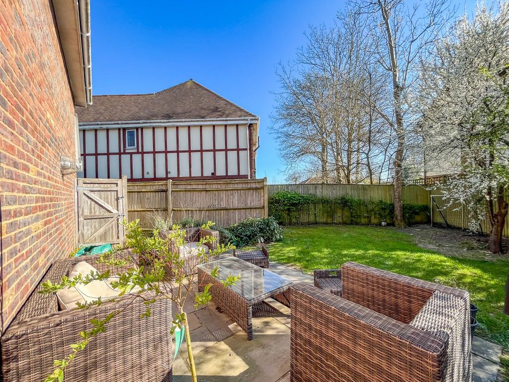 Property photo 3 of 14