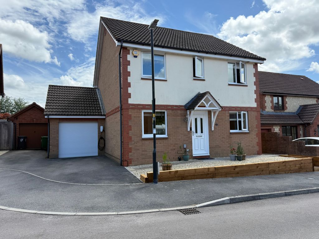 Property photo 1 of 14 Img6312