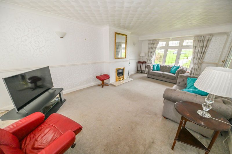 Property photo 3 of 14 Photo 4