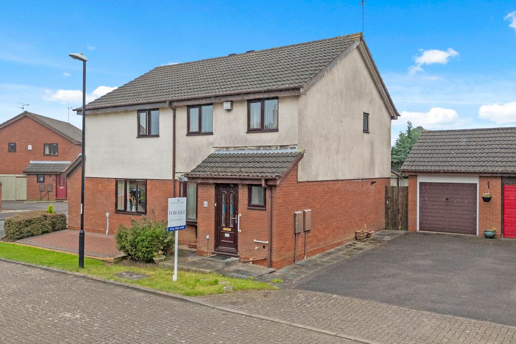 Property photo 1 of 19