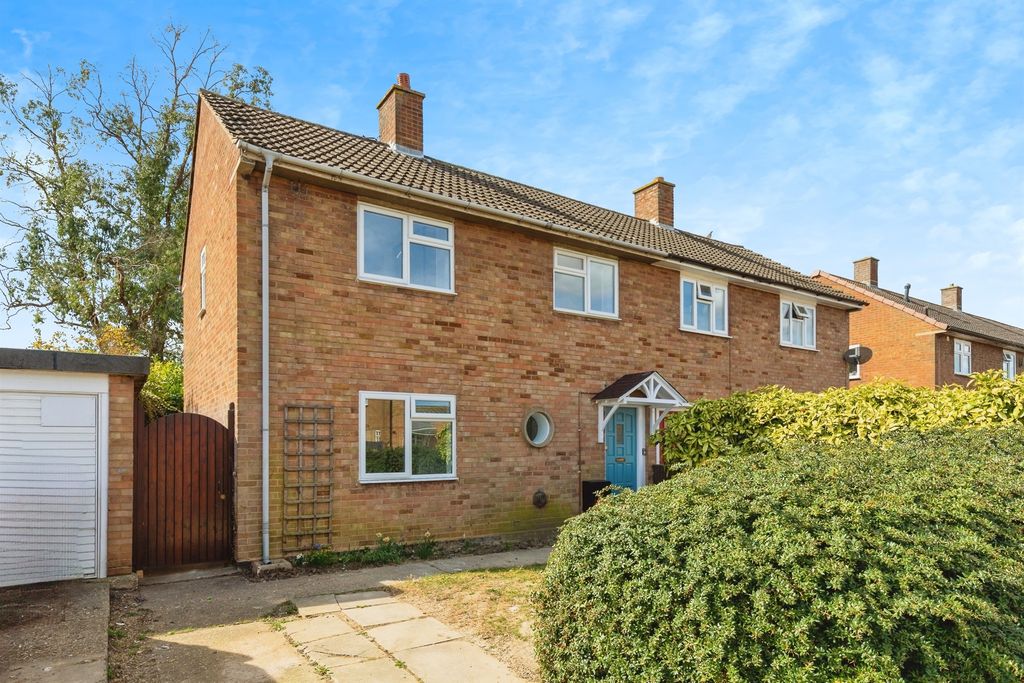 Property photo 1 of 17
