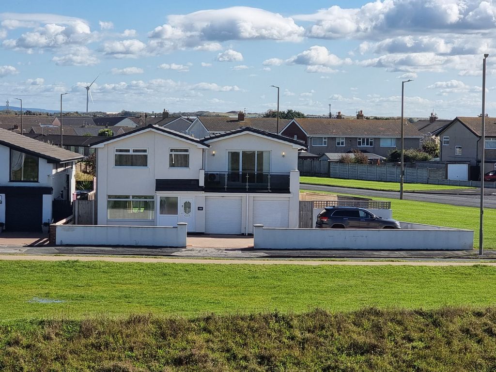 Property photo 2 of 38