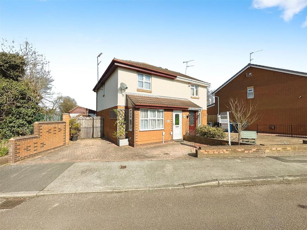Property photo 1 of 13