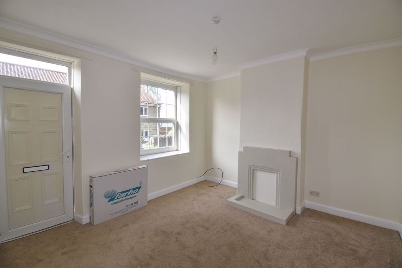 Property photo 2 of 11 Photo 2
