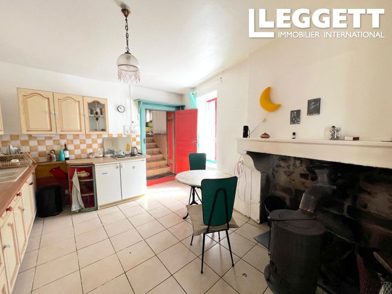 Property photo 3 of 10