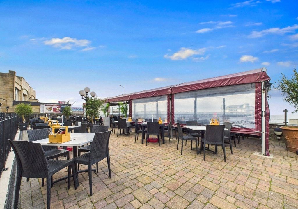 Property photo 3 of 24 Picture No. 46