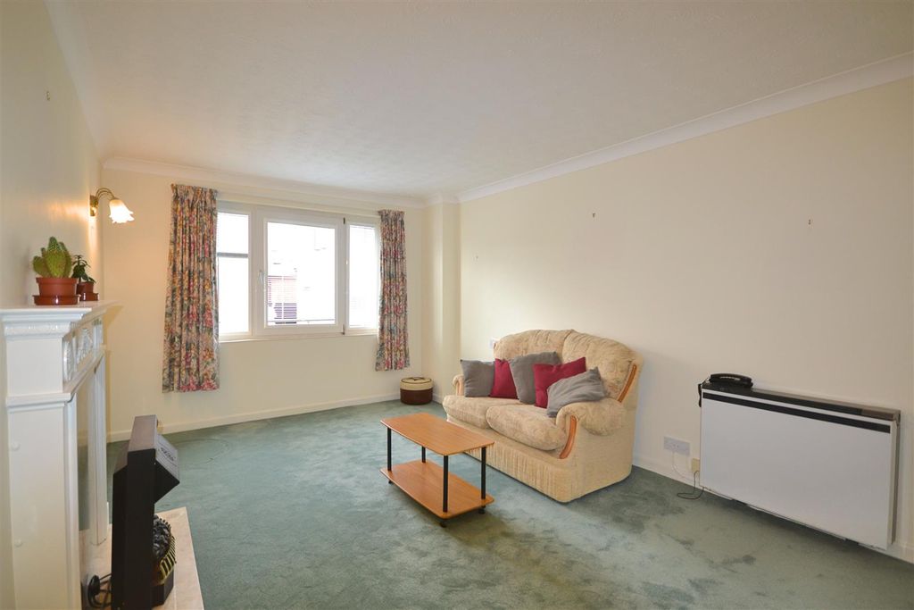 Property photo 3 of 8 6 (27).Jpg