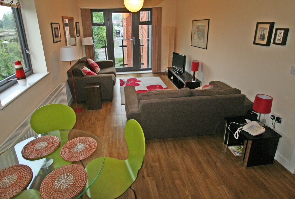 Property photo 3 of 6