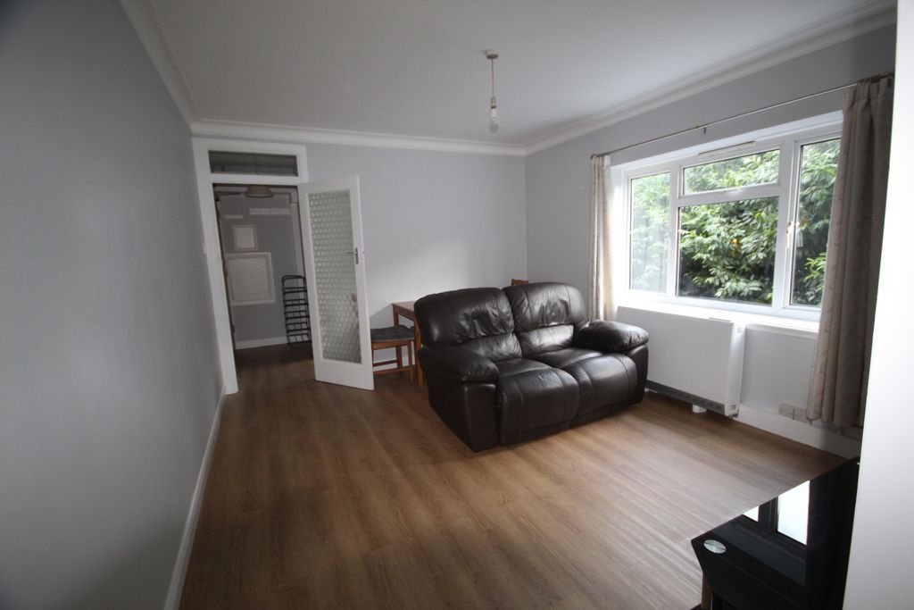 Property photo 1 of 7 Danes Court, Wembley, Middlesex, Ha9
