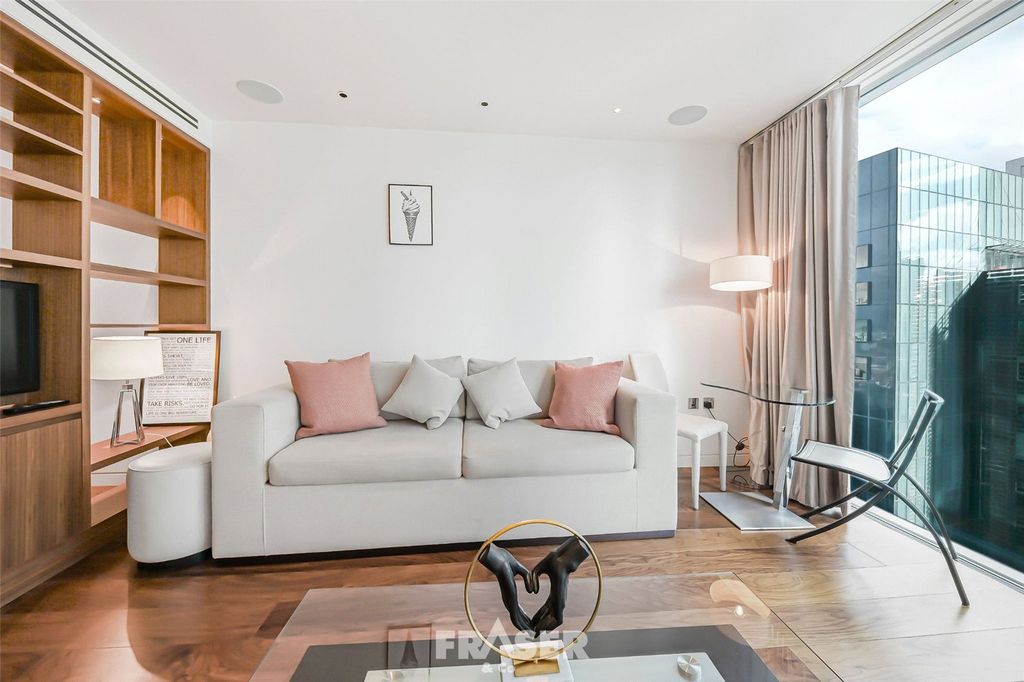 Property photo 3 of 12 Picture No. 08