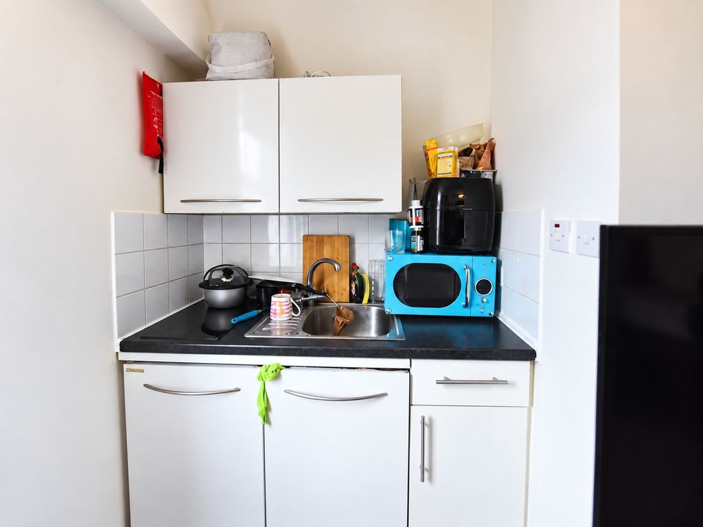 Property photo 2 of 3 Picture No. 04