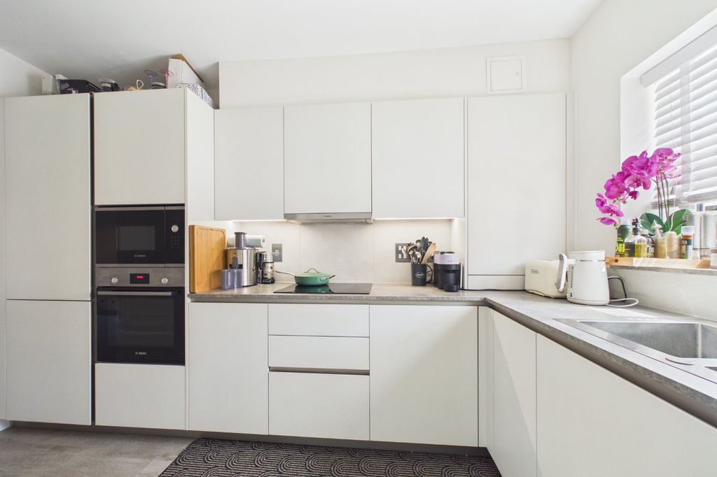 Property photo 2 of 10 Picture No. 05