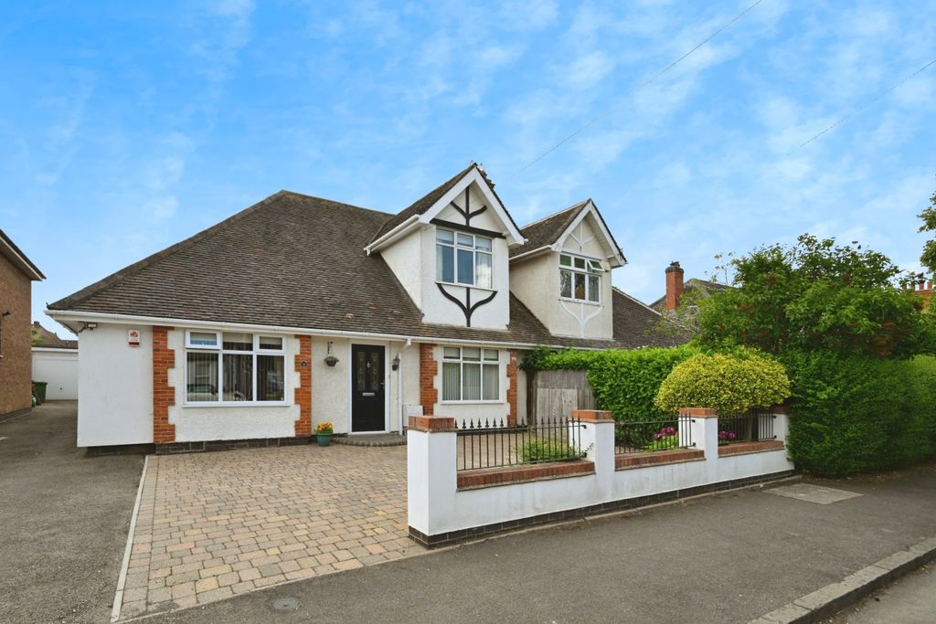Property photo 1 of 24