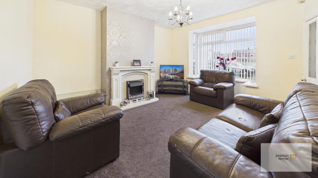 Property photo 2 of 14 Living Room