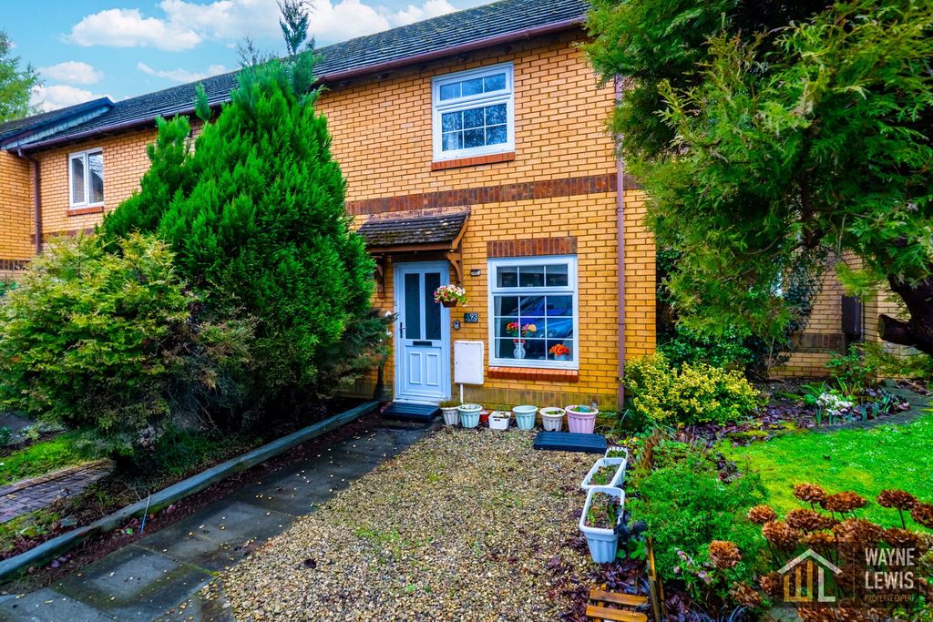 Property photo 1 of 24