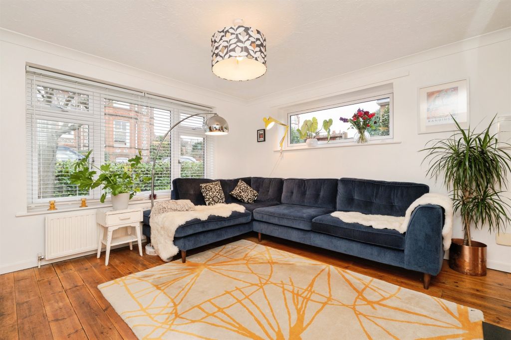 Property photo 3 of 19