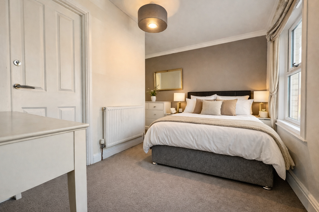 Property photo 1 of 16 Untitled