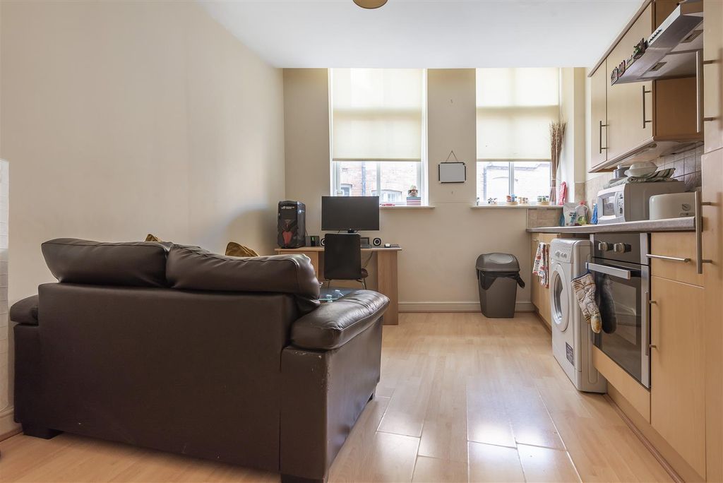 Property photo 2 of 9 655353 (4).Jpg