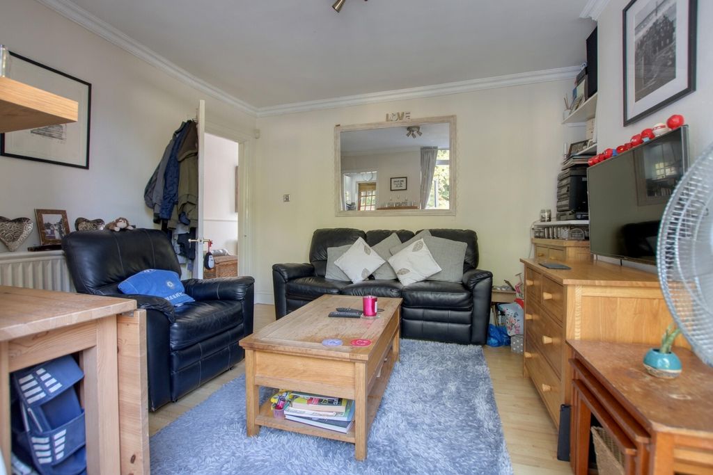 Property photo 3 of 13