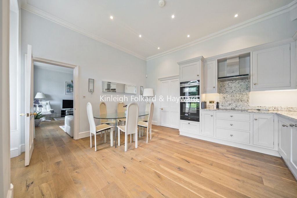 Property photo 3 of 25 Picture No. 09