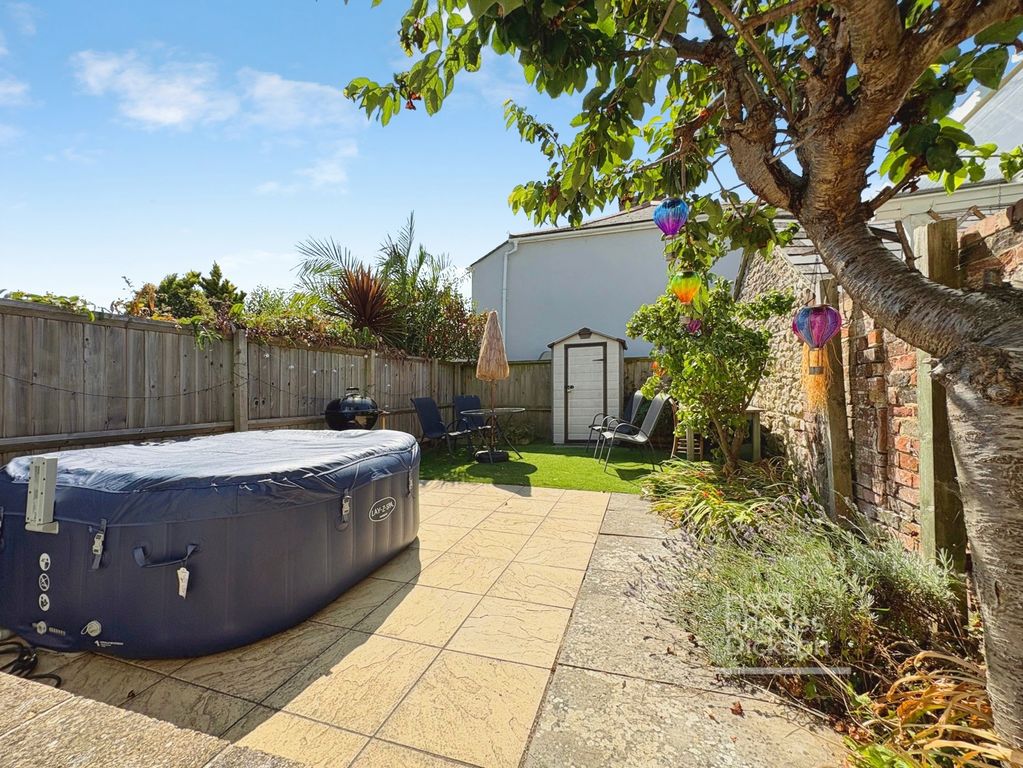Property photo 1 of 13 Pbox-Img.Jpeg