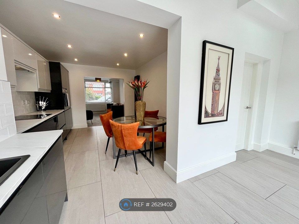 Property photo 1 of 13 Kitchen From Bi-Fold Door