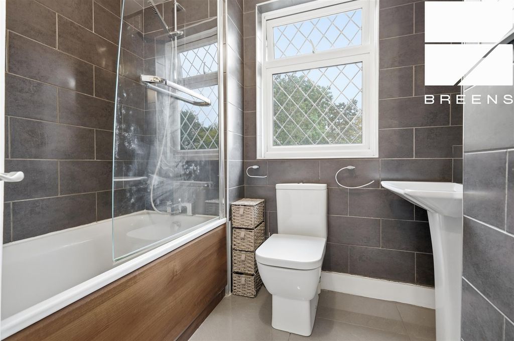 Additional image 15 of 2 bed end terrace house for saleCavendish Road, Highams Park, London E4