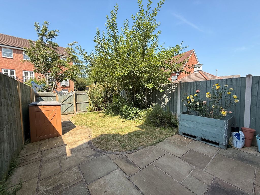 Property photo 2 of 14