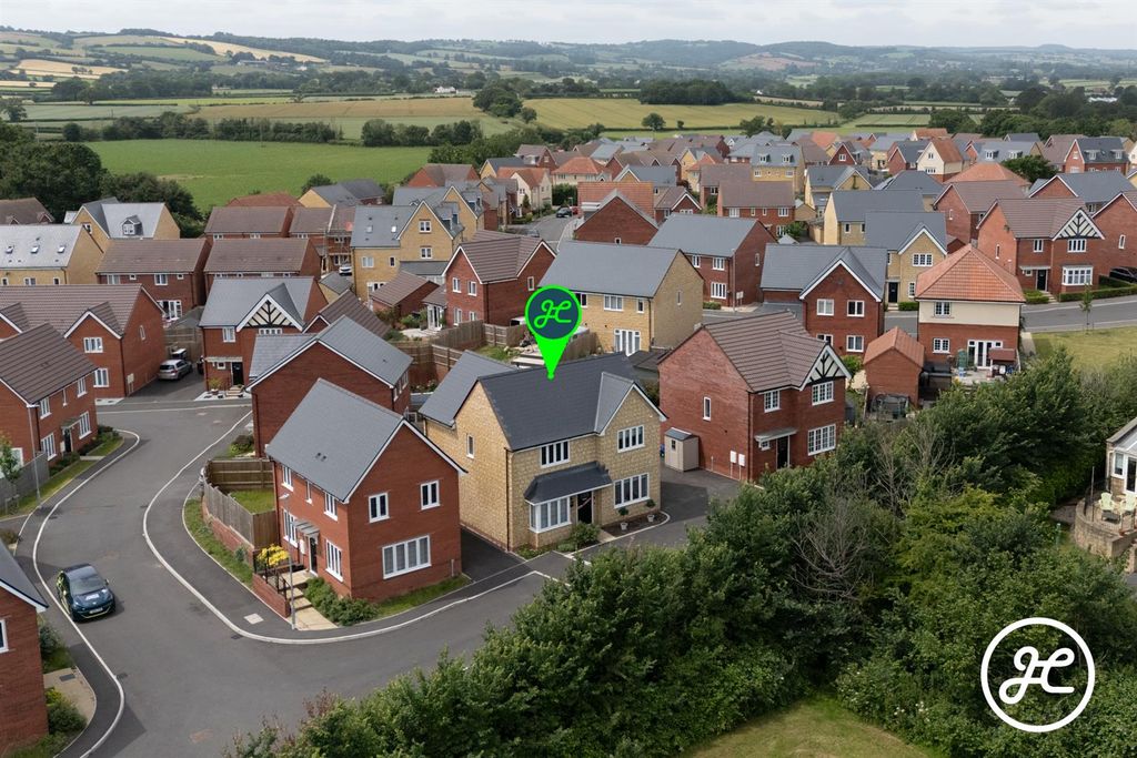 Property photo 2 of 26 Dji_20260615122412_0343_D-Edit.Jpg