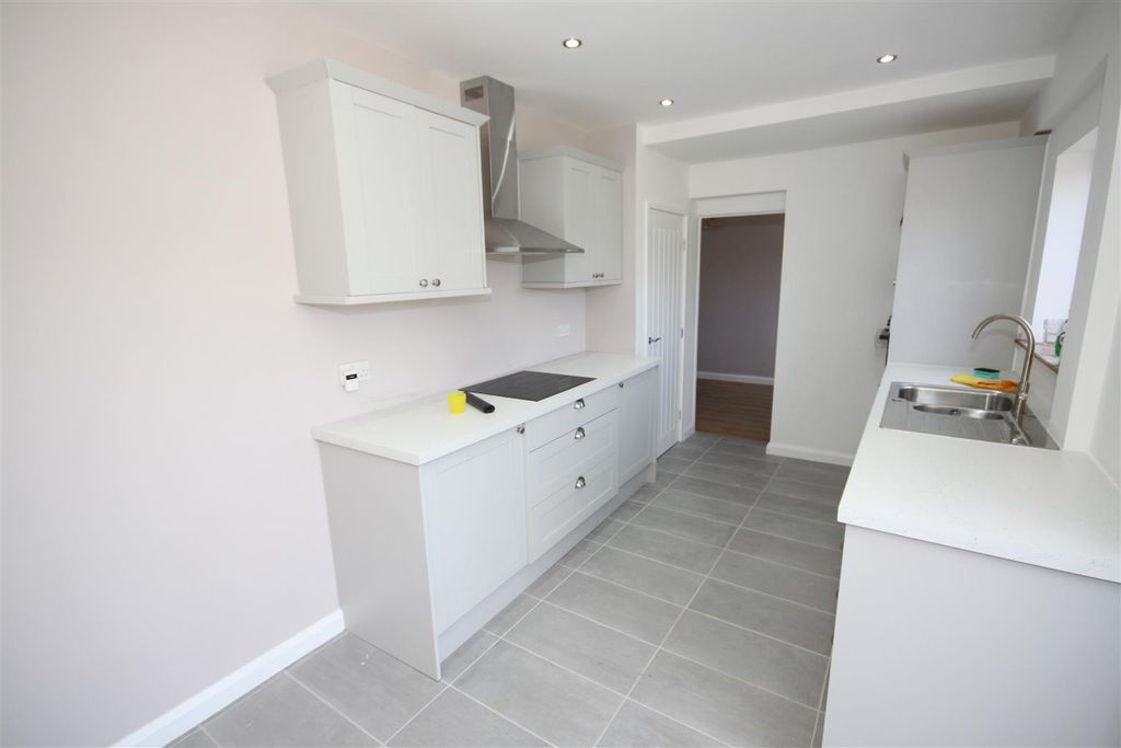 Property photo 2 of 12 Img_9050.Jpg