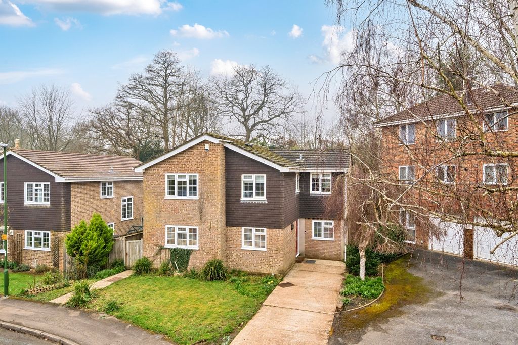 Property photo 1 of 17