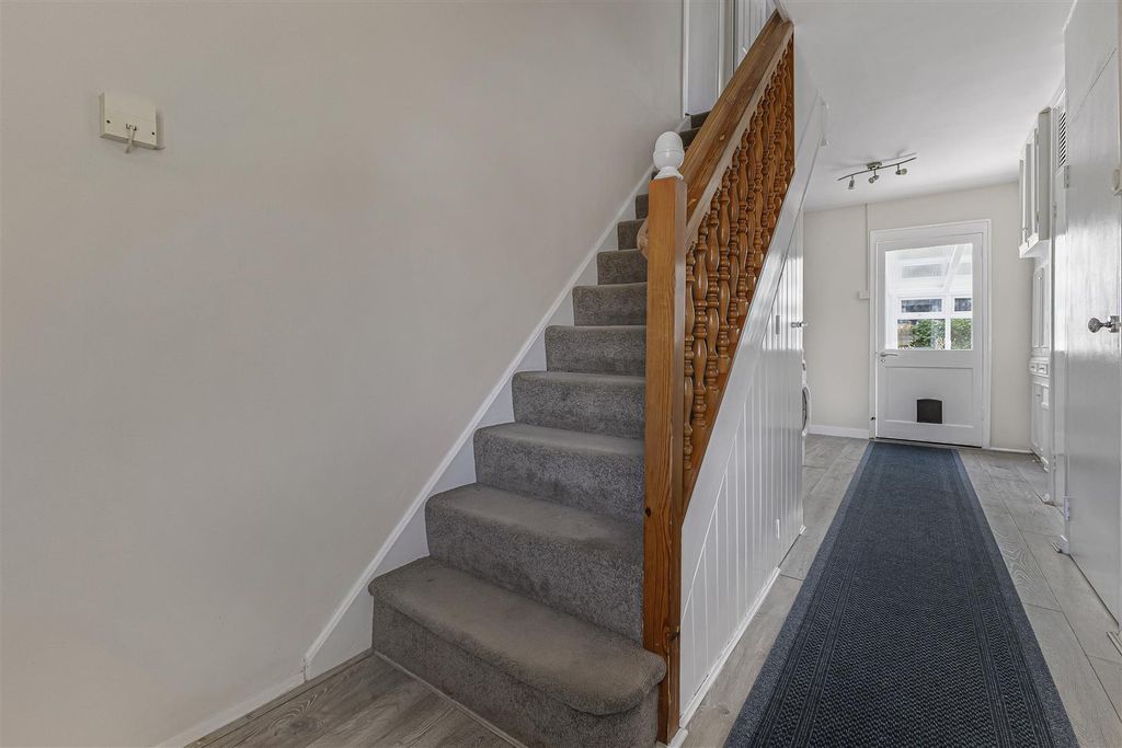 Property photo 2 of 23 B2G_0881.Jpg