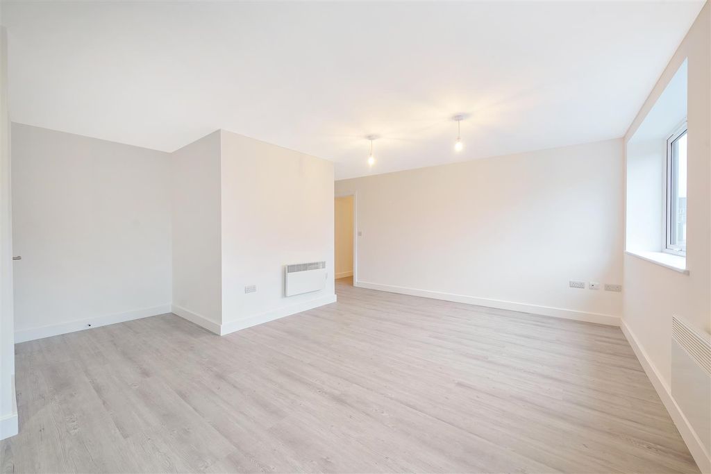 Property photo 2 of 16 1221818 (2).Jpg