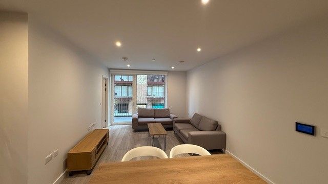 Property photo 3 of 22