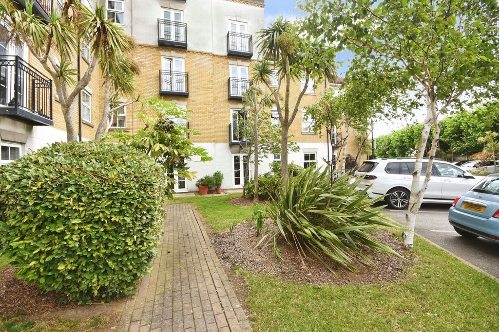 Property photo 1 of 22 Pbox-Img.Jpg